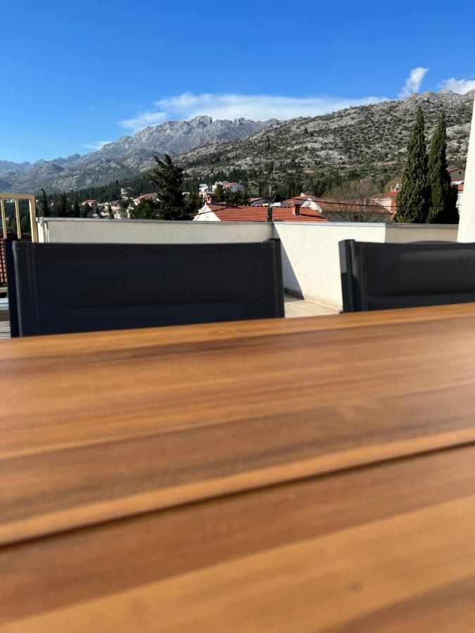 Sunset Huus Apartment Стариград-Пакленица Екстериор снимка