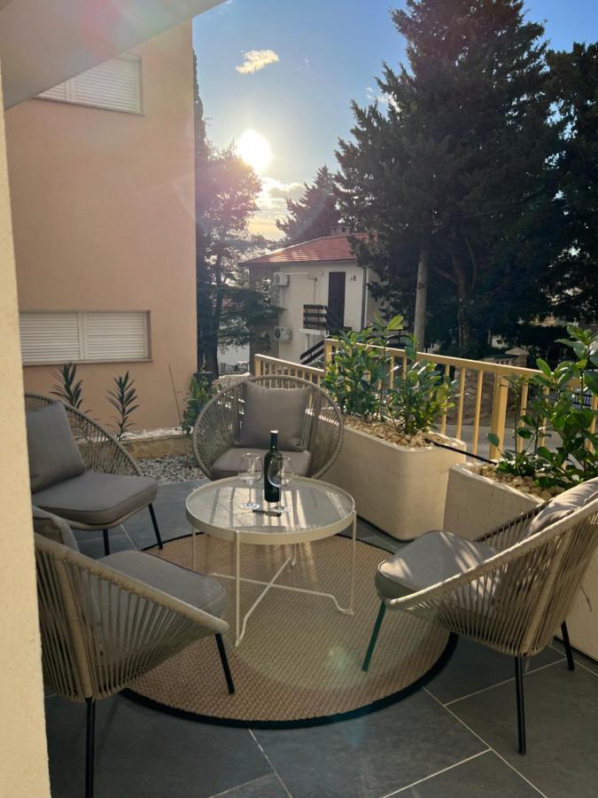 Sunset Huus Apartment Стариград-Пакленица Екстериор снимка