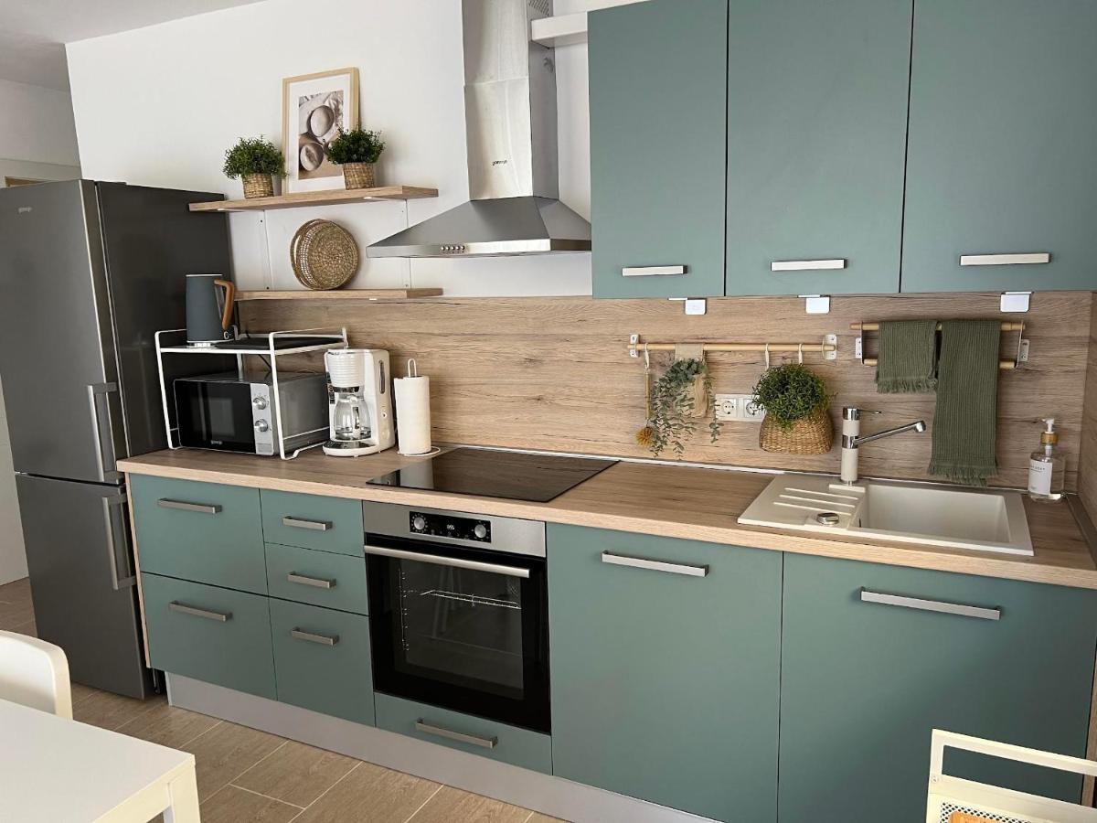 Sunset Huus Apartment Стариград-Пакленица Екстериор снимка