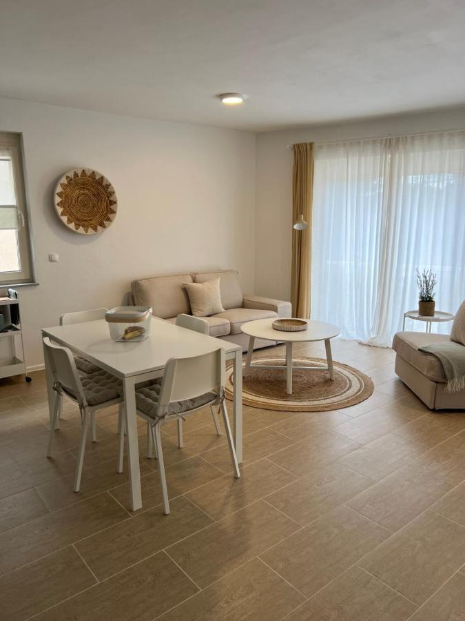 Sunset Huus Apartment Стариград-Пакленица Екстериор снимка